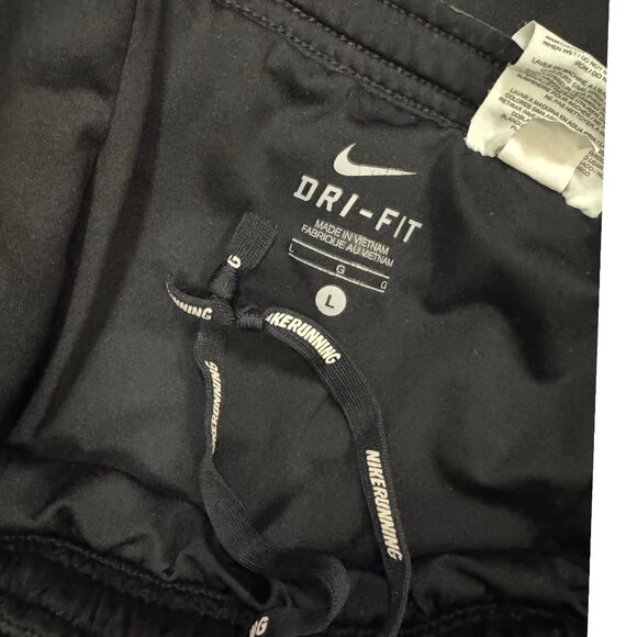 Nike Training Apparel Bundle 2 Shorts + 1 Tee - Picture 7 of 9